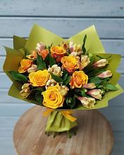 Букет цветов из:  Альстромерии и Розы в Степанщино