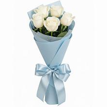 Букет 5 Белых роз Проуд в Степанщино