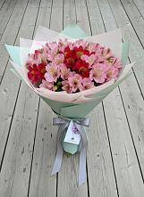 Букет цветов из:  Альстромерии в Степанщино