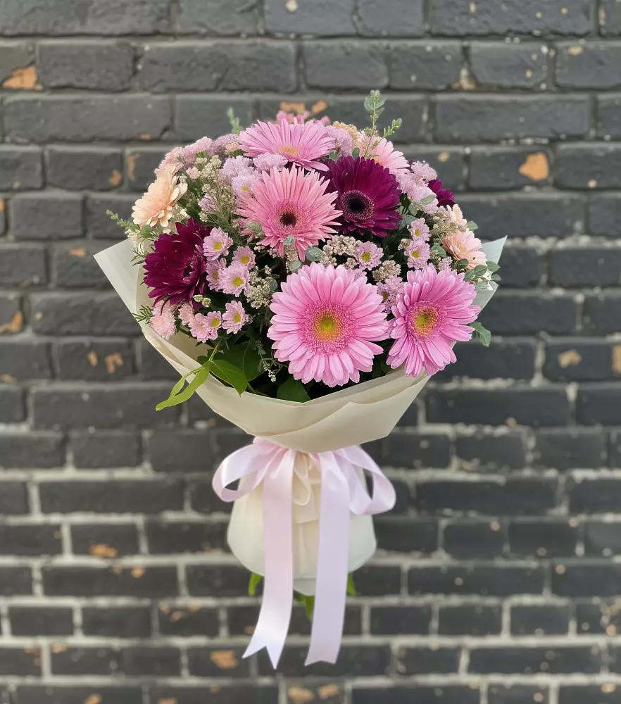 Букет цветов из: Герберы и Хризантемы в Степанщино