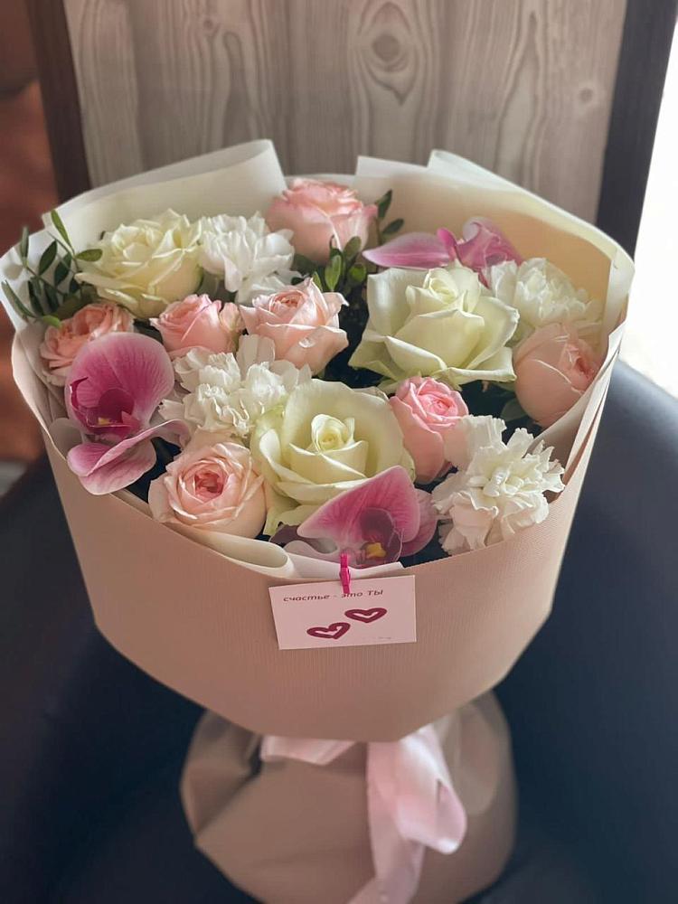 Букет цветов из: Орхидеи, Розы и Гвоздики в Степанщино