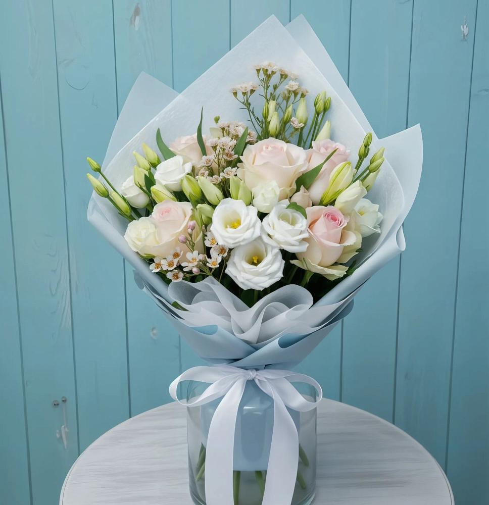 Букет цветов из: Розы и Лизиантусы в Степанщино