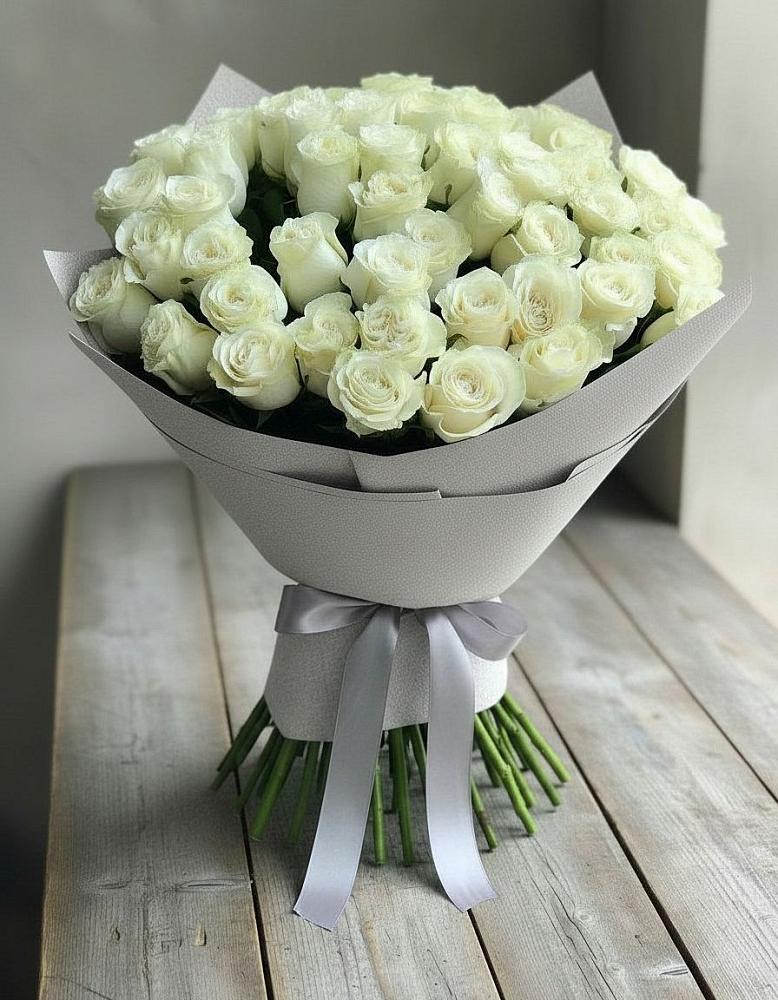 Букет 35 Белых роз в Степанщино