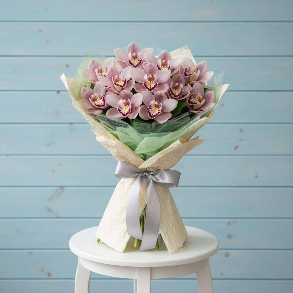 Букет цветов из: Орхидеи и Розы в Степанщино