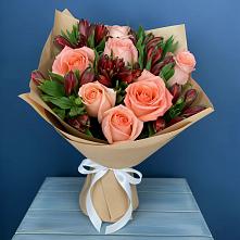 Букет цветов из:  Розы и Альстромерии в Степанщино