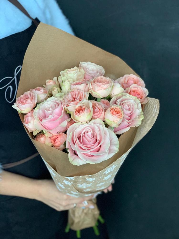 Букет цветов из: Хризантемы и Розы в Степанщино