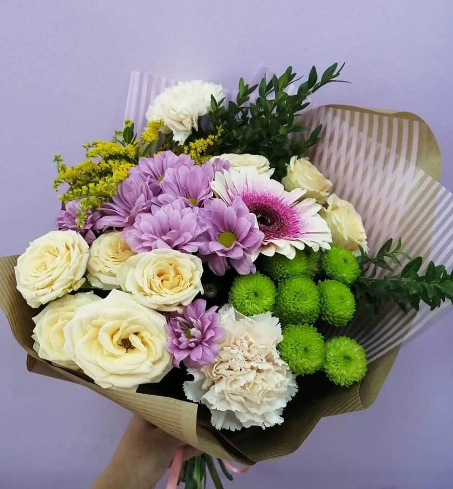 Букет цветов из: Хризантемы, Розы, Гвоздики и Герберы в Степанщино