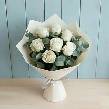 Букет Белые розы в Эвкалипте в Степанщино