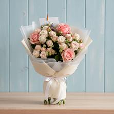 Букет цветов из:  Розы в Степанщино