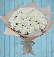 Букет цветов из:  Гвоздики в Степанщино