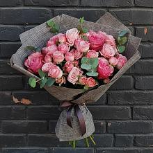Букет цветов из:  Розы в Степанщино